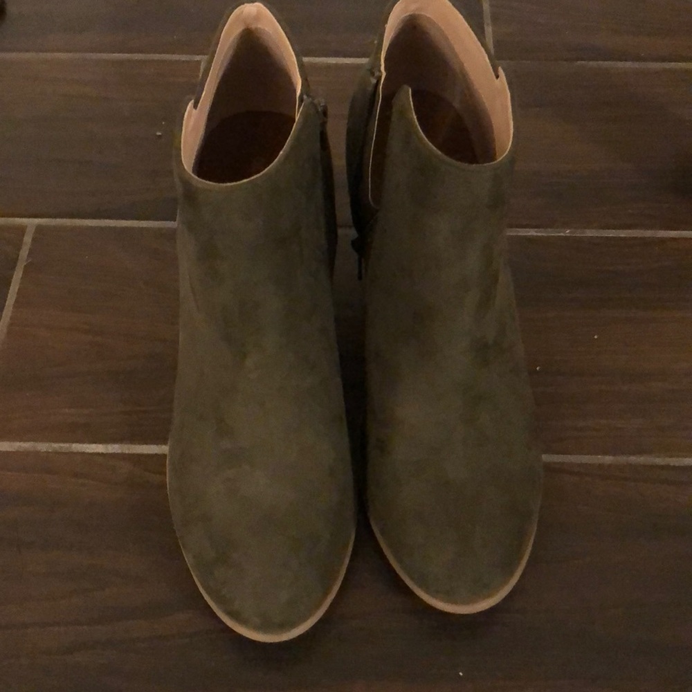 Size 10 Booties
